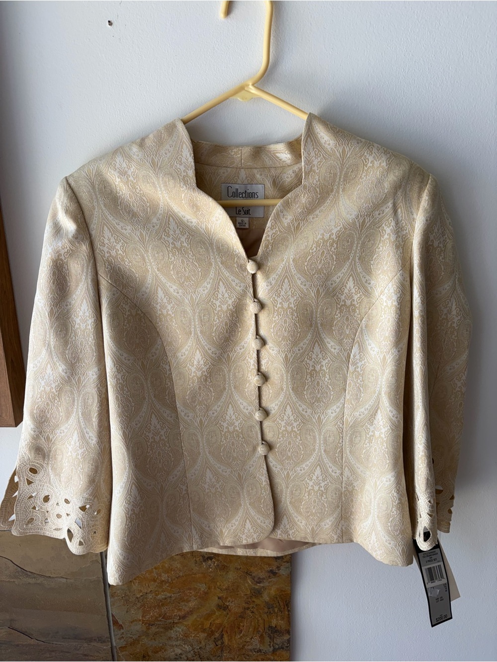 Collections for Le Suit Cream Patterned Jacquard Dress Jacket